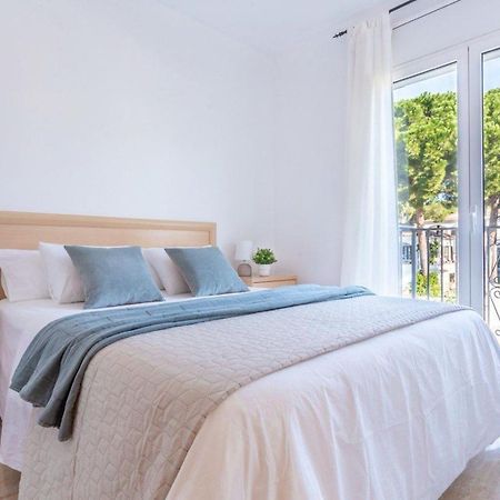הוילה L' Escala Casa Bosque Del Mar מראה חיצוני תמונה