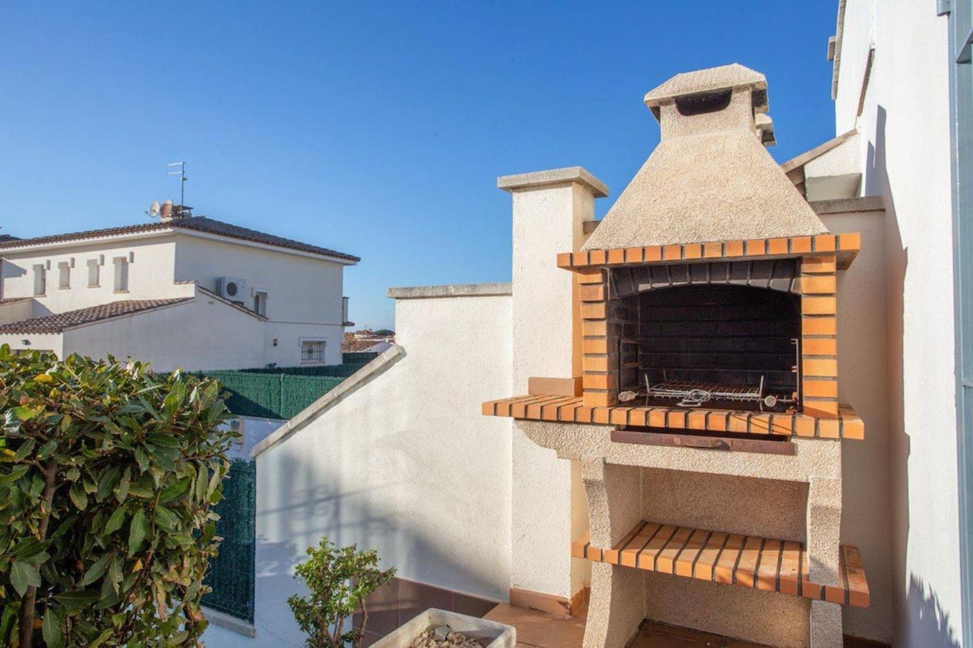 הוילה L' Escala Casa Bosque Del Mar מראה חיצוני תמונה