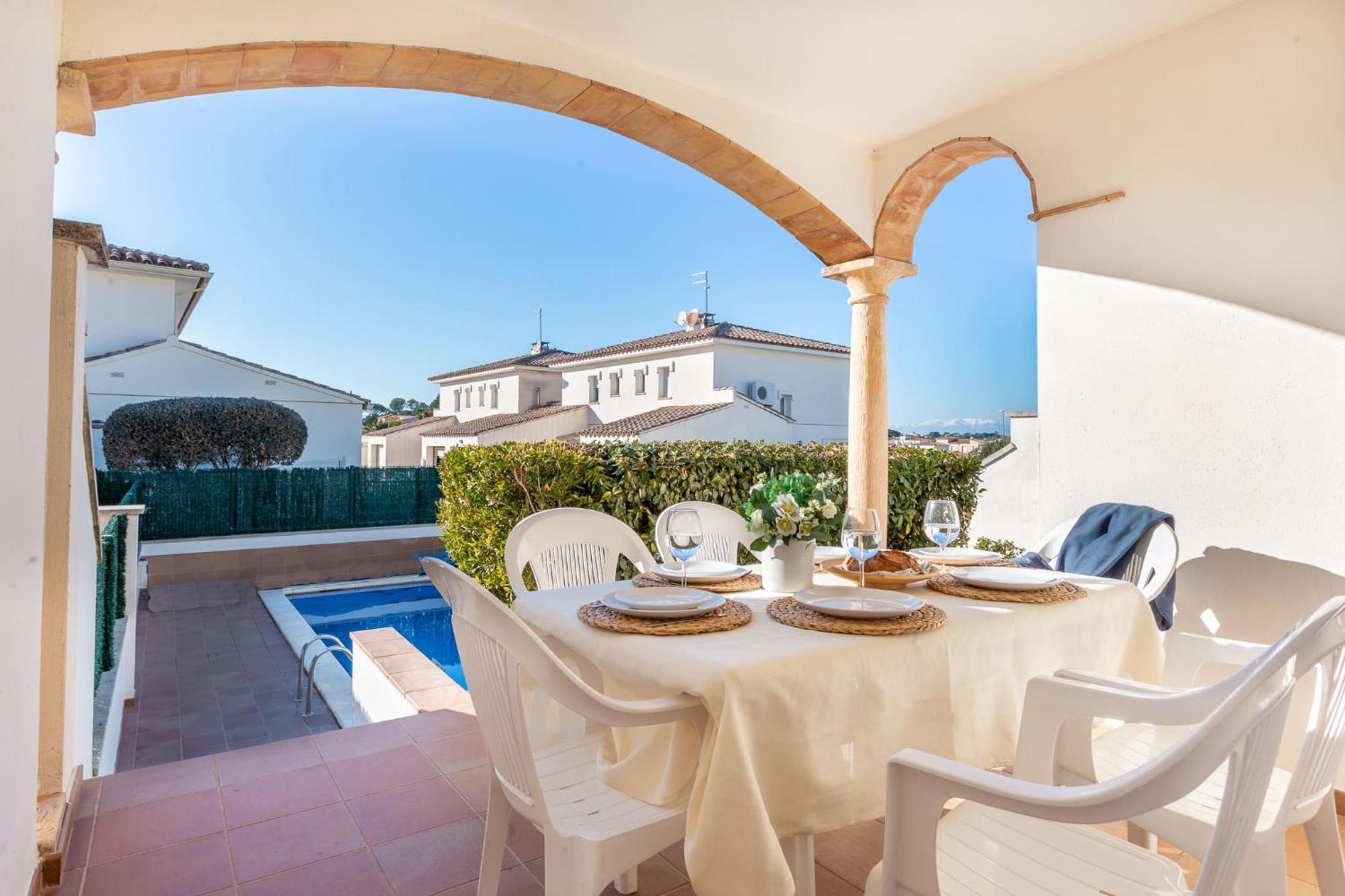 הוילה L' Escala Casa Bosque Del Mar מראה חיצוני תמונה